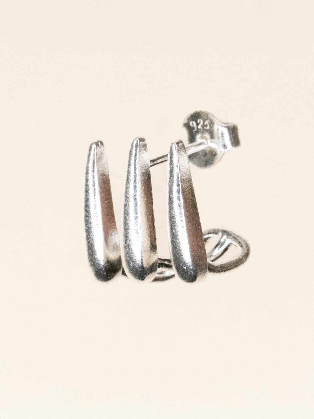 SAATO - SILVER EARRING