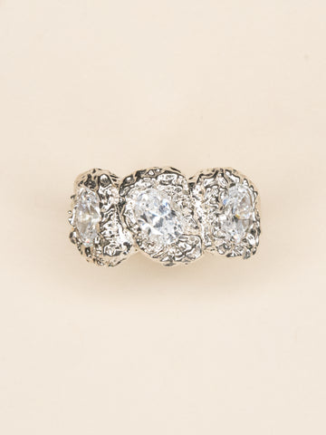 KIJANI, WHITE - SILVER RING