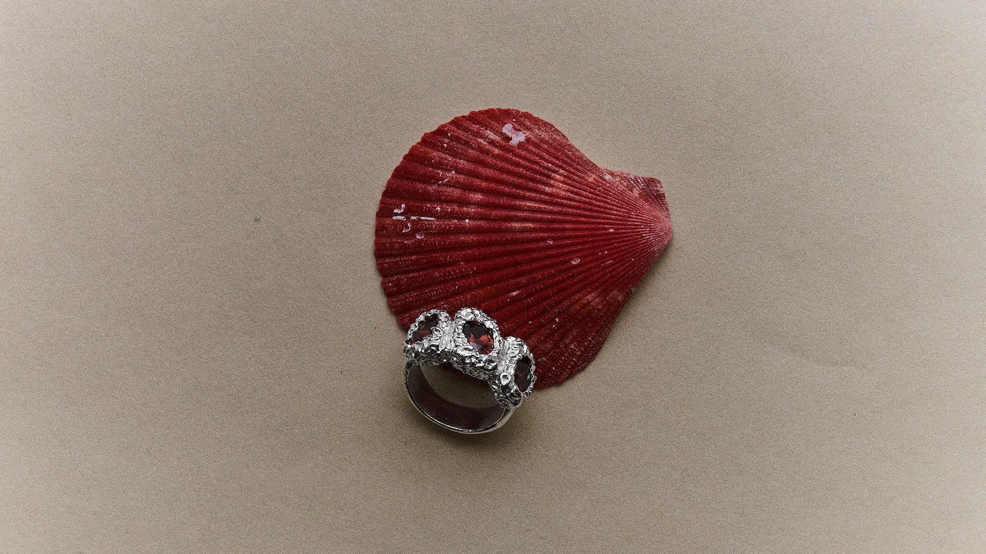 slider image slider_item_mBxiQD